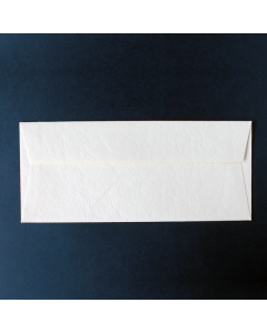 Sobre carta hecho a mano, beige 23.5 x 10 cm c/25 Pzas.